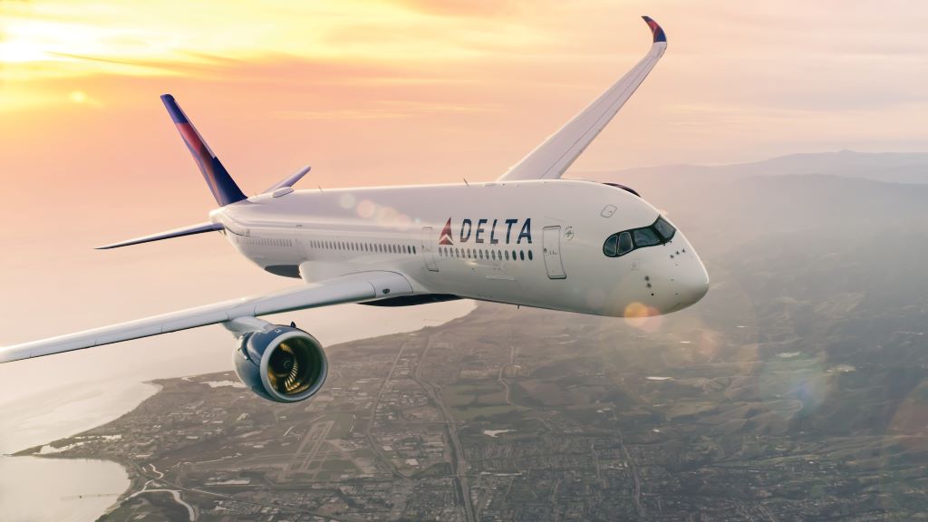 delta flight dl275 diverted LAX